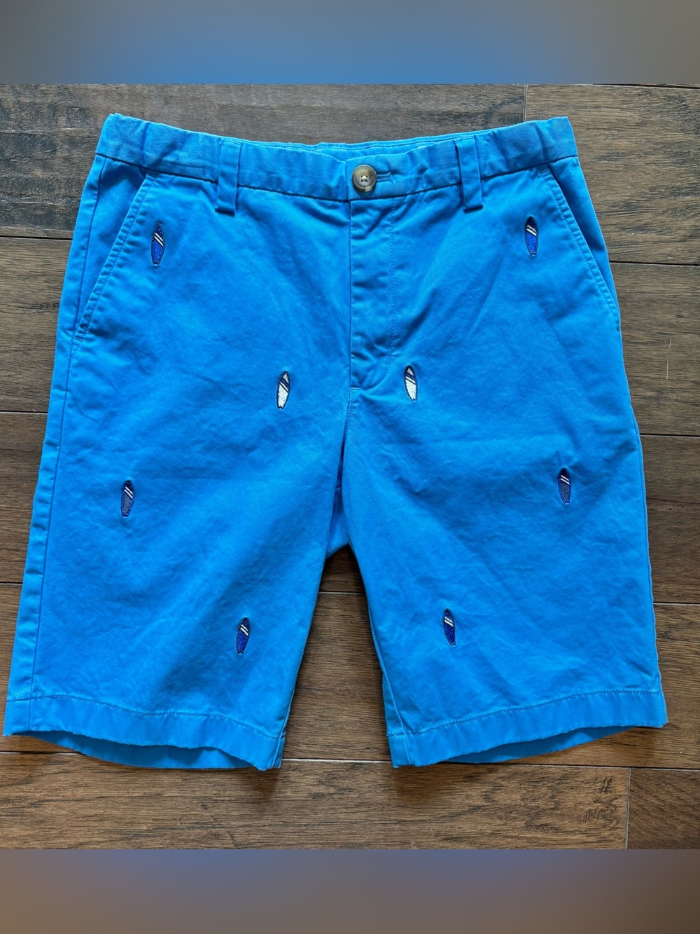 Vineyard Vines Boys Cobalt Blue Shorts with Embroidered Surfboards sz 14
